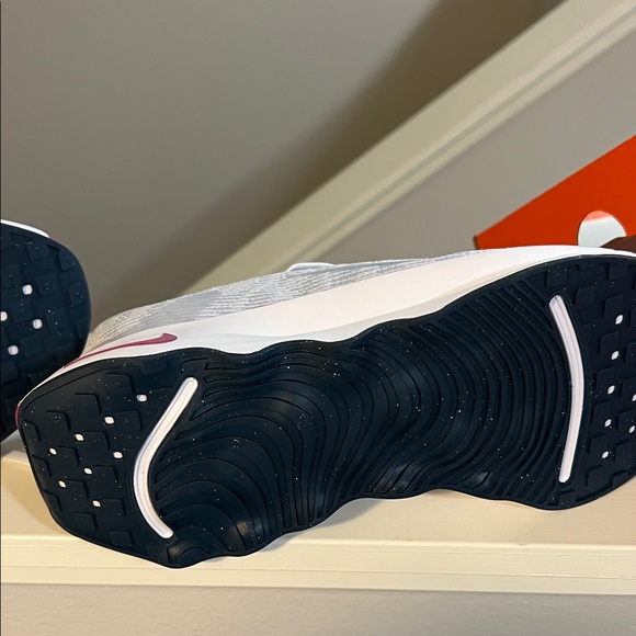 Nike Women's Athletic Shoes in White and Purple - Picture 6 of 9